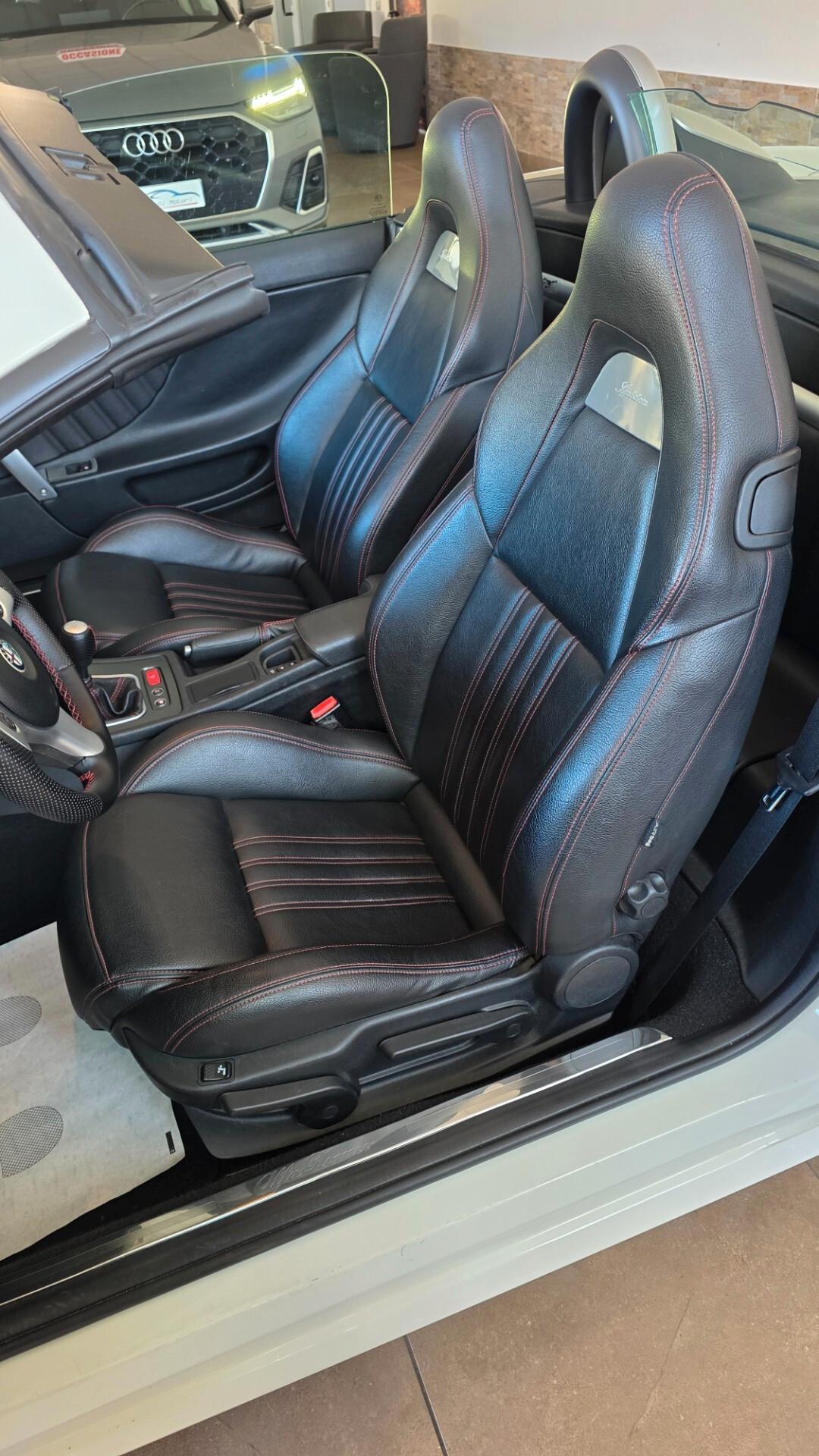 Alfa Romeo Spider 2.2 JTS Selespeed