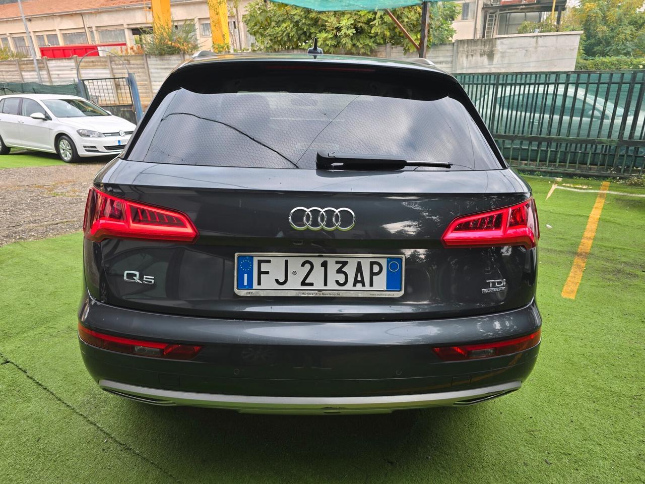 Audi Q5 2.0 TDI 190 CV quattro Sport 220000km -2017