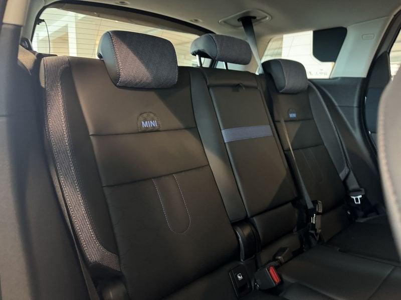 MINI Countryman D 48V Favoured