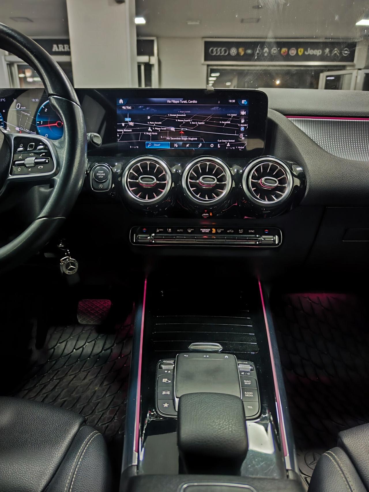 Mercedes-benz GLA 200 d Automatic Sport Led Unico Proprietario