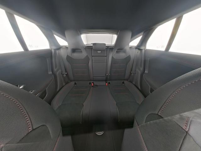MERCEDES-BENZ CLA 200 Automatic Shooting Brake AMG Line Premium