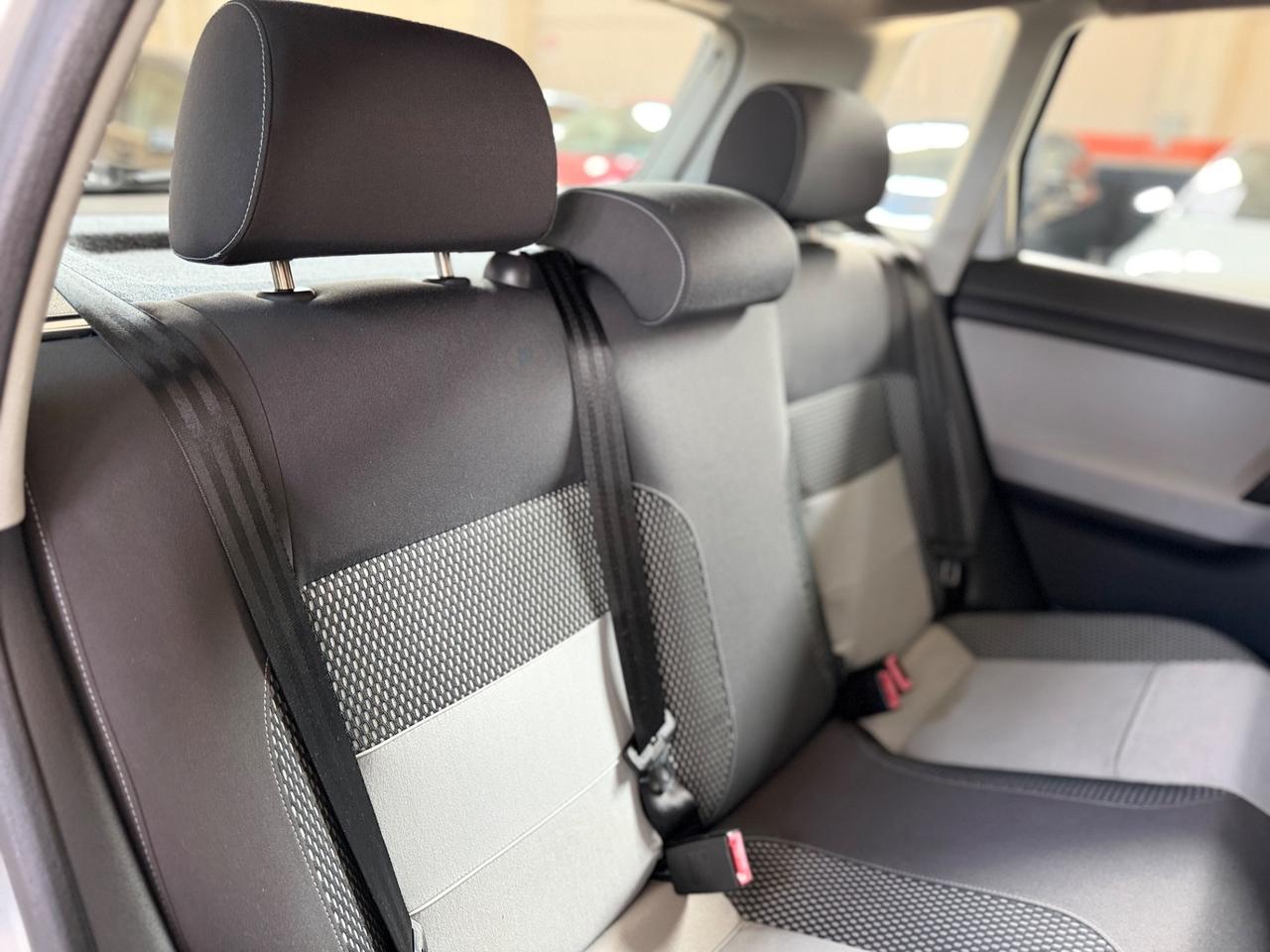 Volkswagen Polo Cross 1.4/80CV 16V NEOPATENTATI