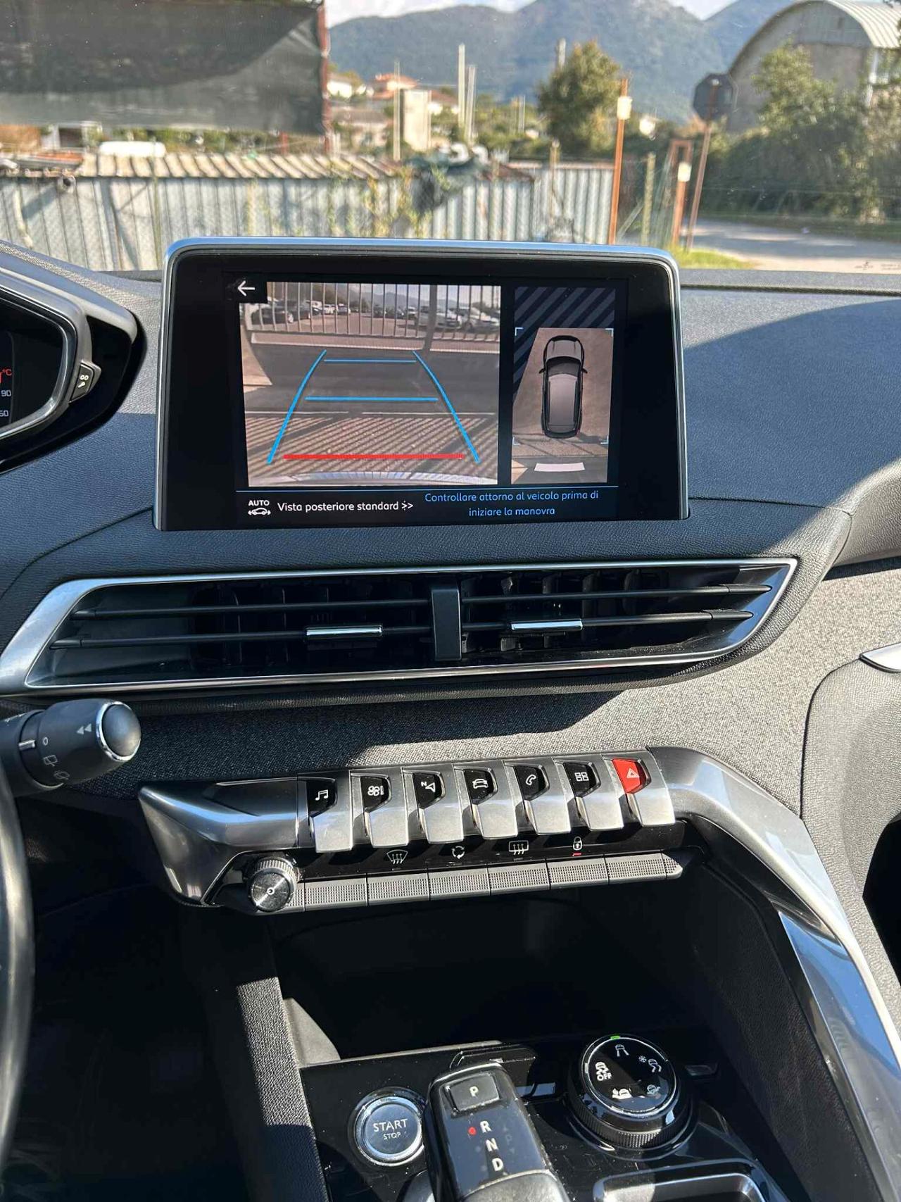 Peugeot 3008 BlueHDi 130 S&S EAT8 Allure