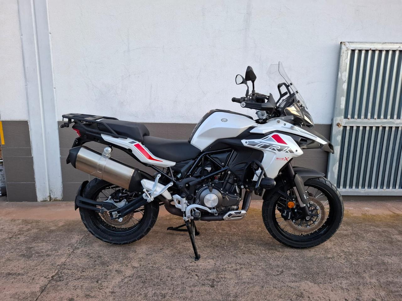 Benelli TRK 502