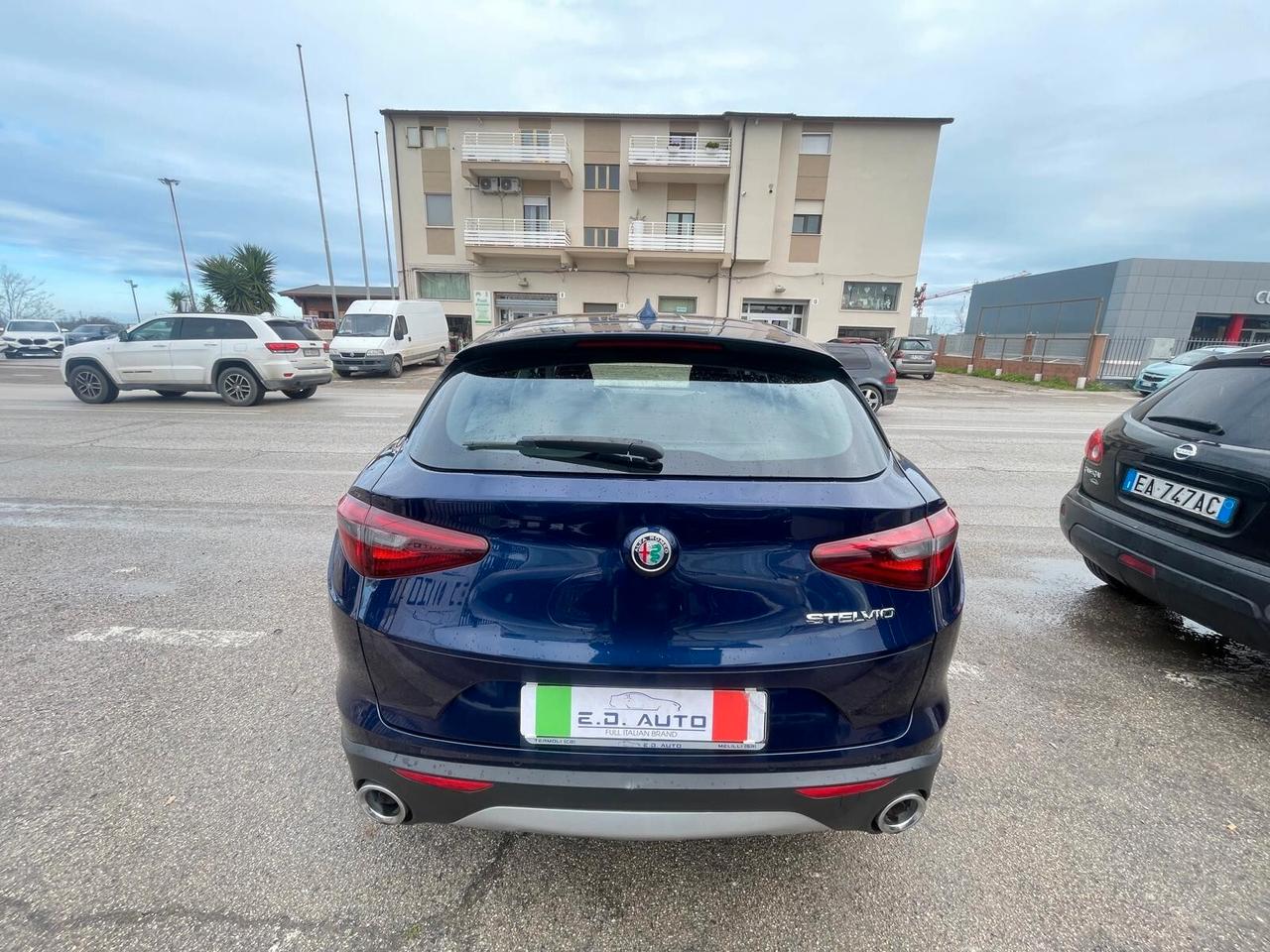 Alfa Romeo Stelvio 2.2 Turbodiesel 180 CV AT8 RWD Executive