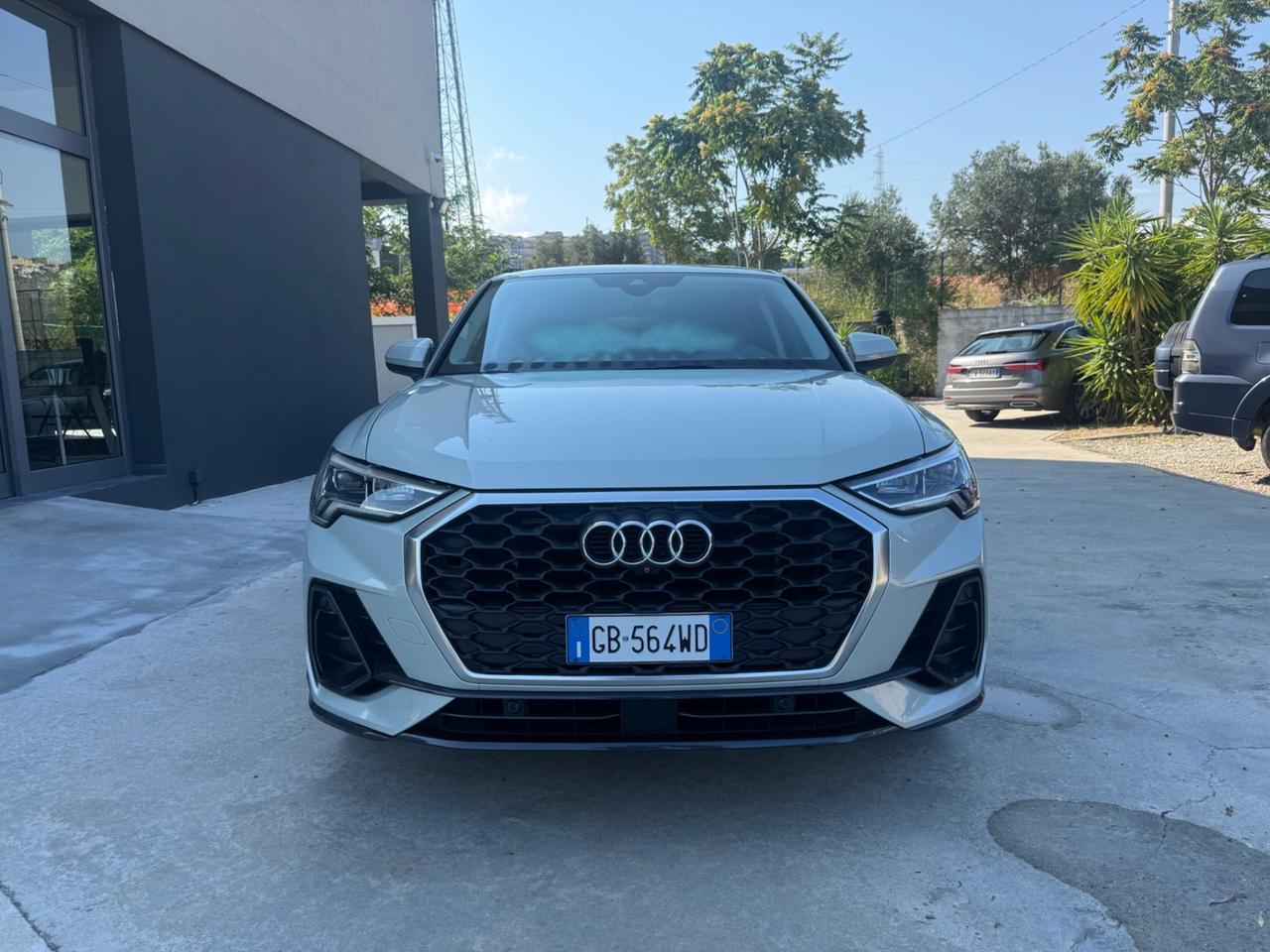 Audi Q3 SPB 35 TDI S tronic Business Plus