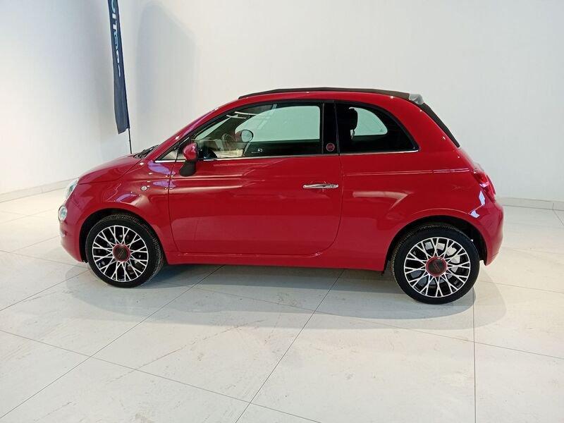 FIAT 500C 1.0 Hybrid Red