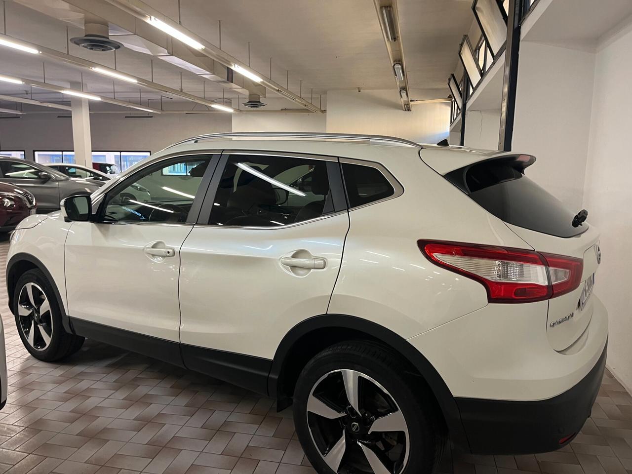 Nissan Qashqai 1.5 dCi N-Vision