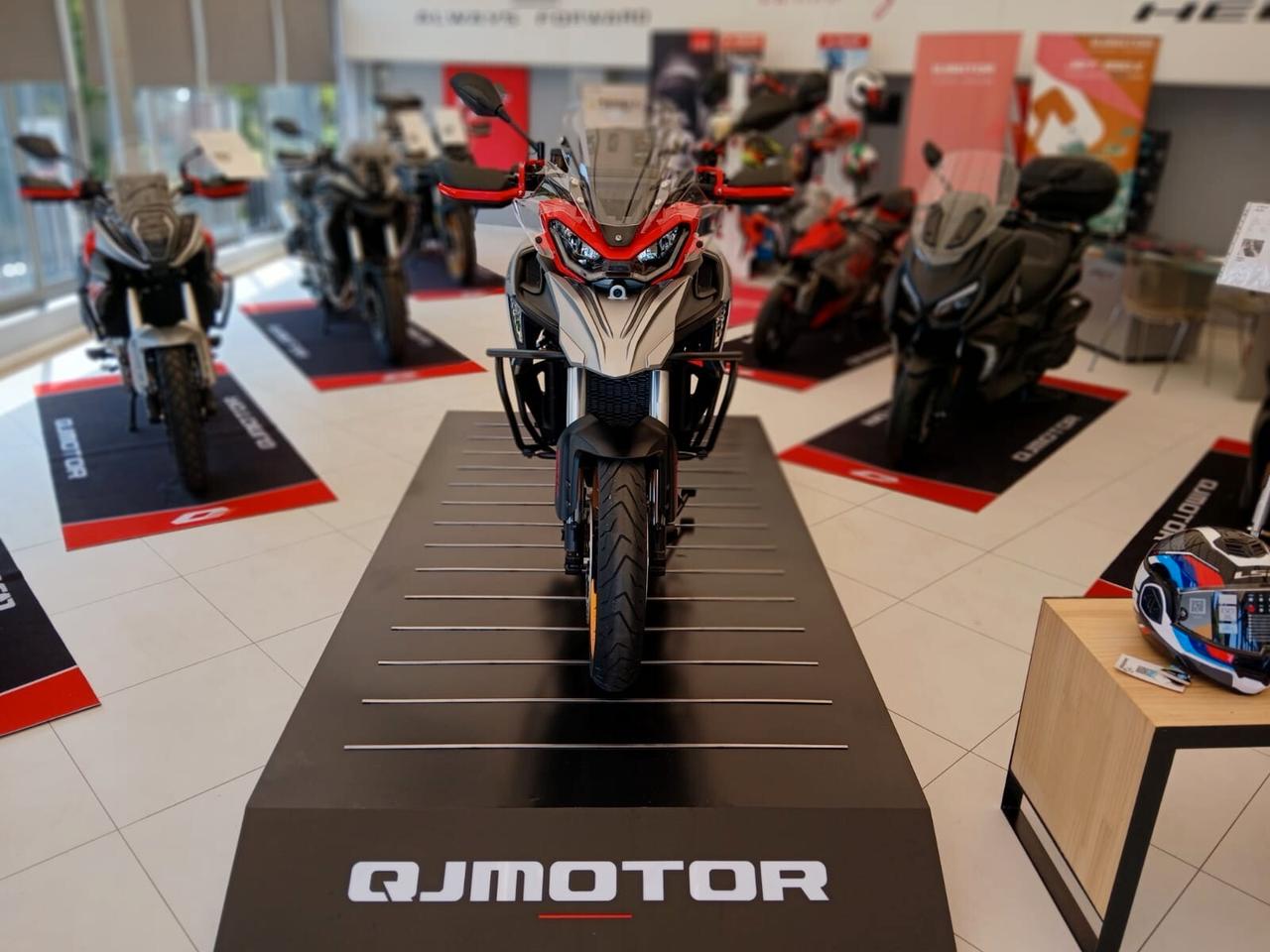 Qj Motor SRT 900 SX-NUOVA-PRONTA CONSEGNA