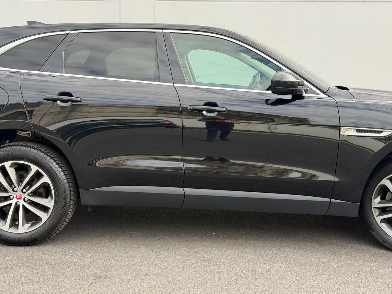 Jaguar F-Pace 2.0 20d Turbo Prestige #10220