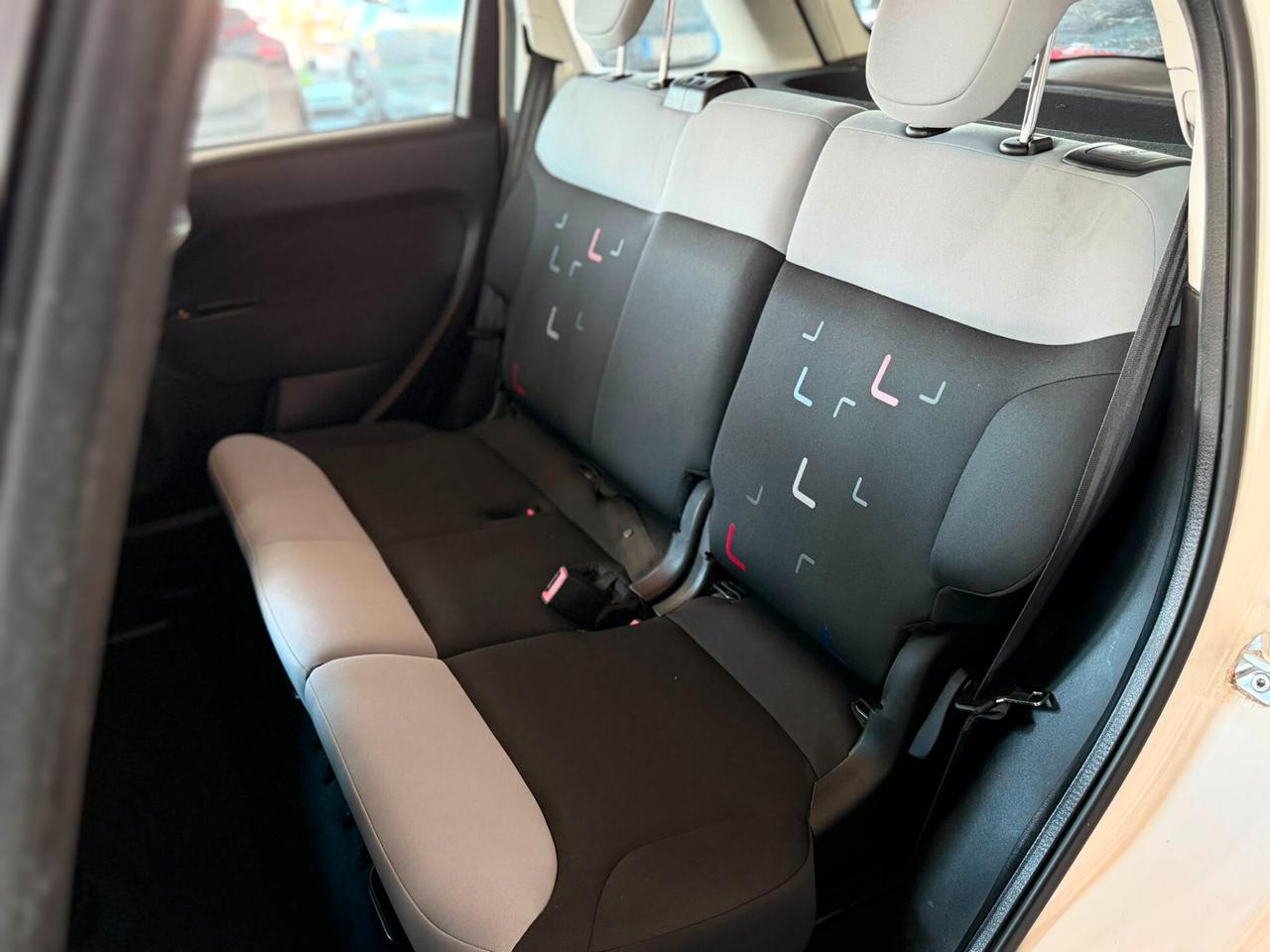 Fiat 500L Living 1.3 Multijet 95 CV Dualogic Lounge