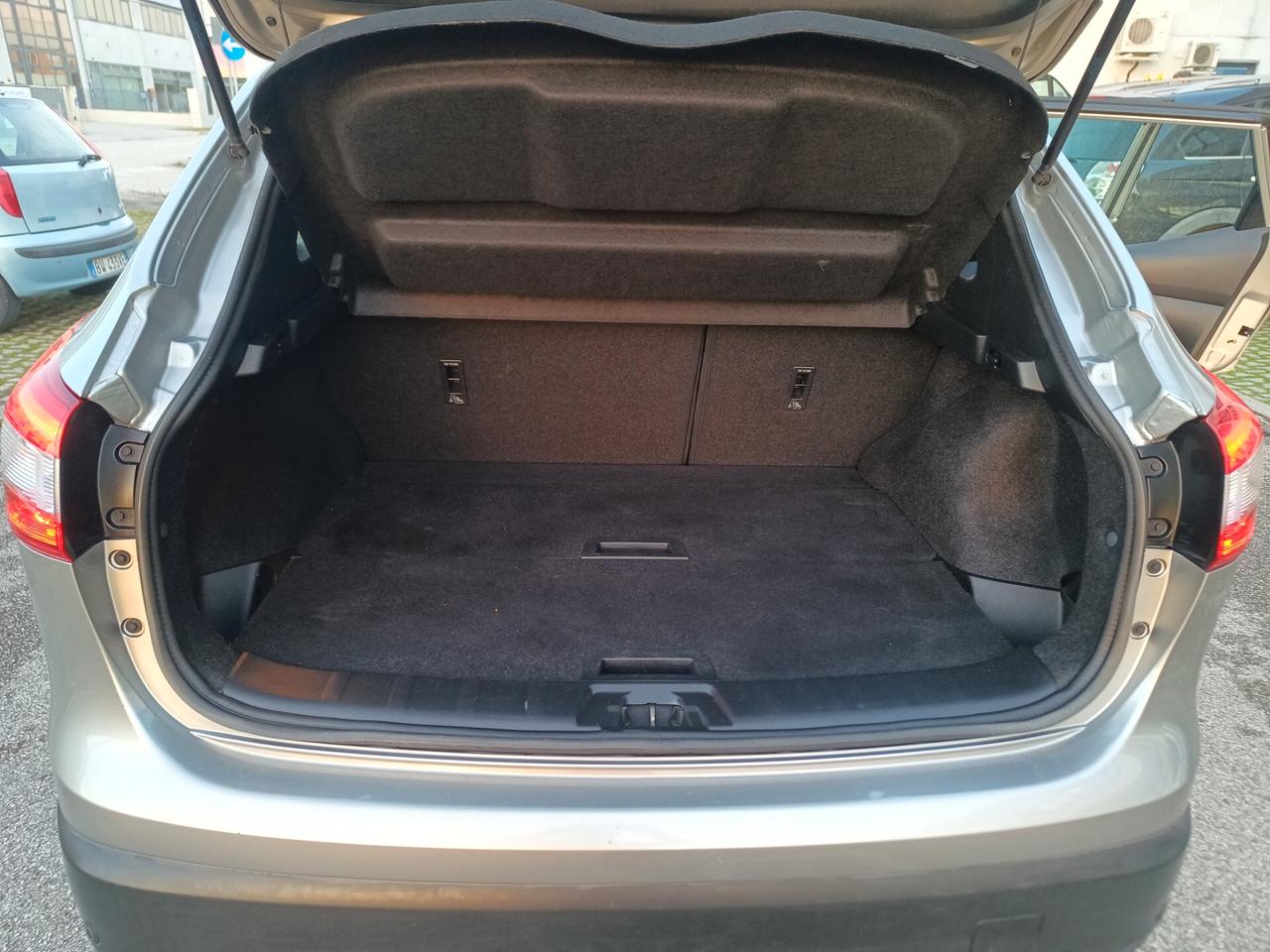 Nissan Qashqai 1.5 dCi Acenta