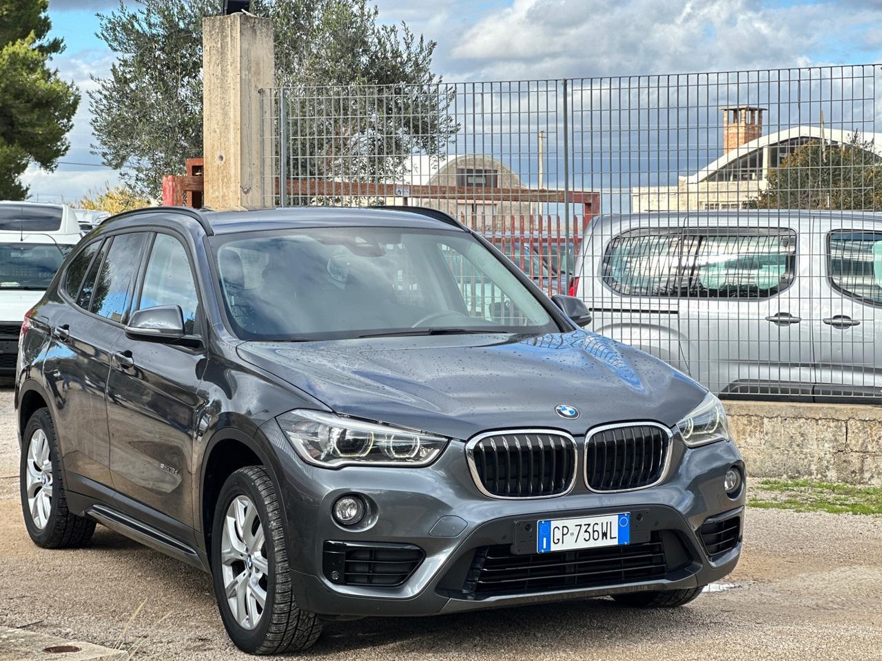 Bmw X1 sDrive18d Sport-2016 LED/PELLE