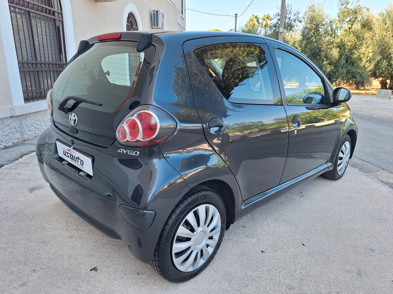 Toyota Aygo 1.0 5 porte Active PERFETTA