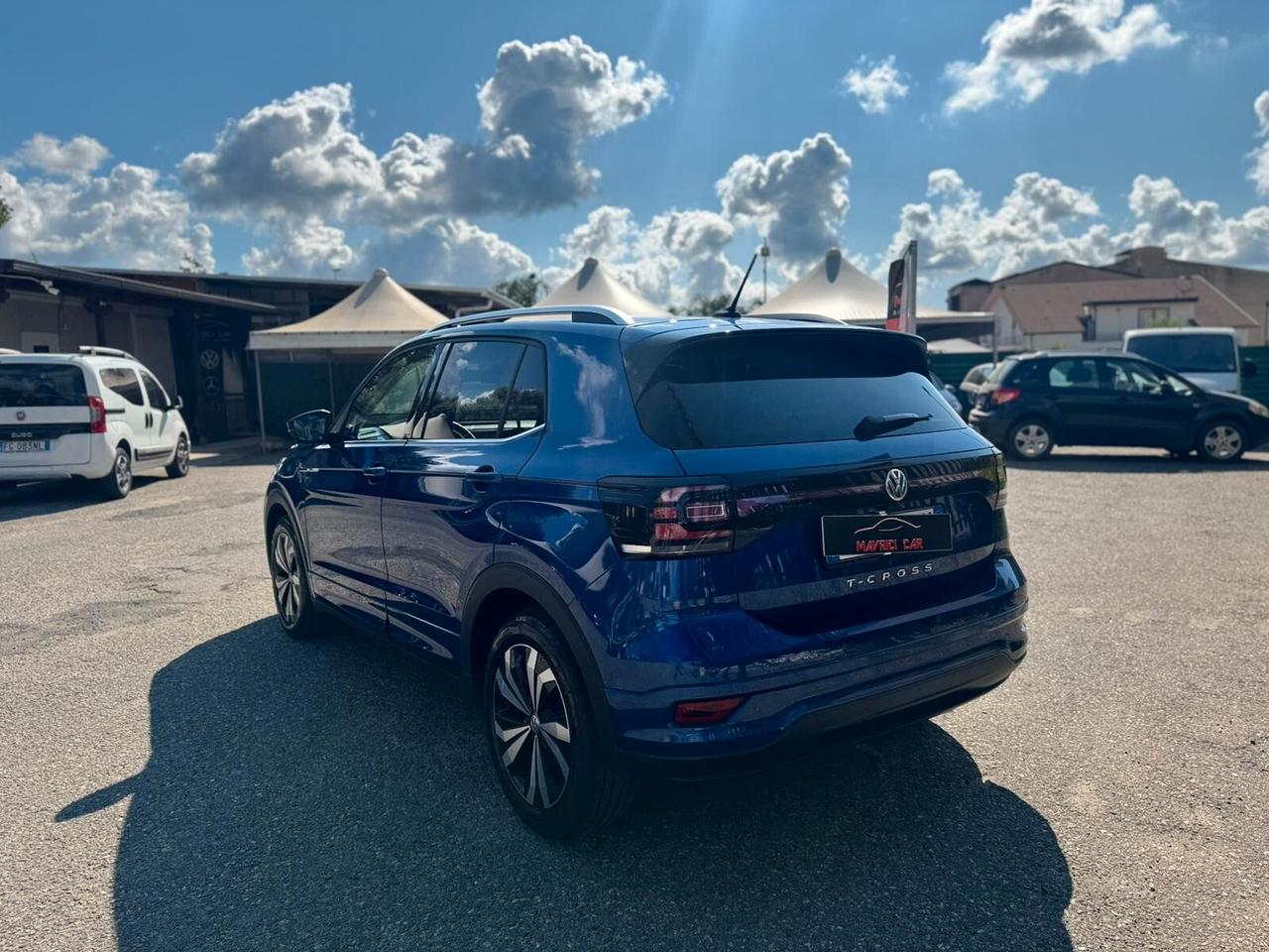 Volkswagen T-Cross 1.6 TDI SCR Style BMT R-LINE