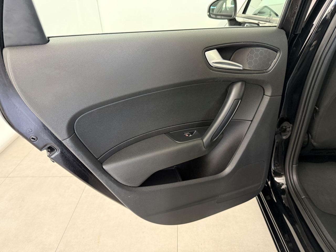 AUDI A1 I 2015 Sportback A1 Sportback 1.4 tdi