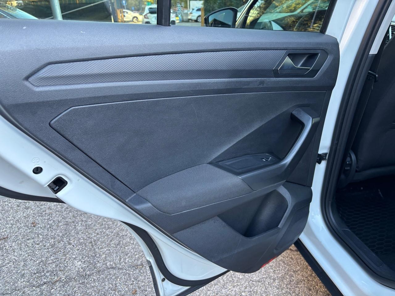 Volkswagen T-Roc 1.6 TDI Style ok neopatentati