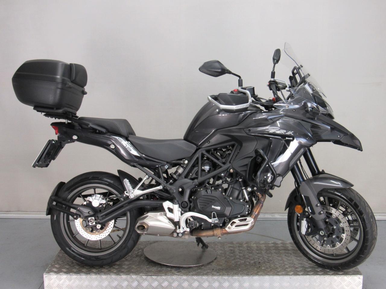 Benelli TRK 502 ABS