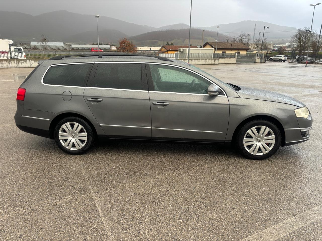 Volkswagen Passat 2.0 TDI DPF Var. Comfortline