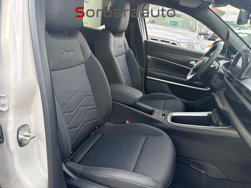 Jeep Avenger 1.2 Turbo 110 CV MHEV Summit con Tetto Apribile.