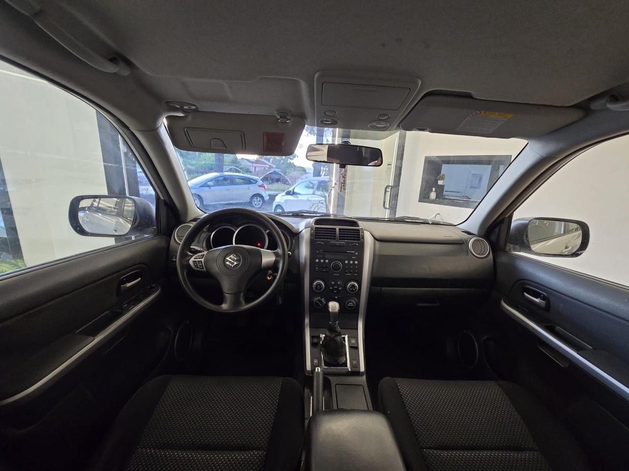 Suzuki Grand Vitara 2.0 16V 5 gpl