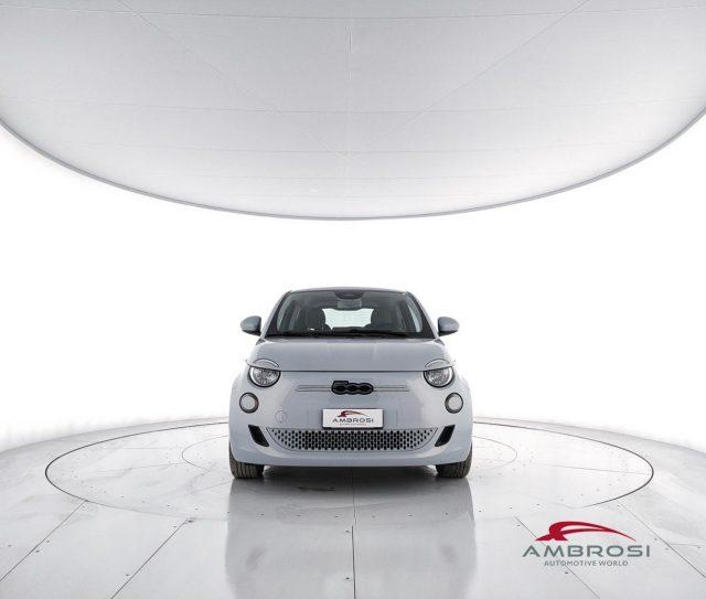 FIAT 500 Icon 3+1 42 kWh