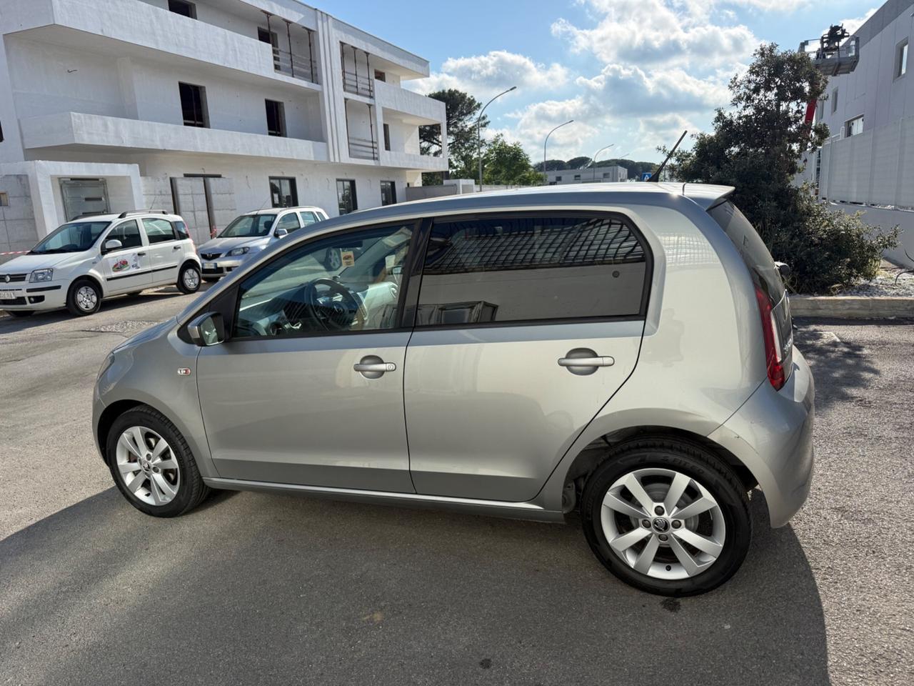 Skoda Citigo 1.0 68 CV 5 porte Active G-Tec