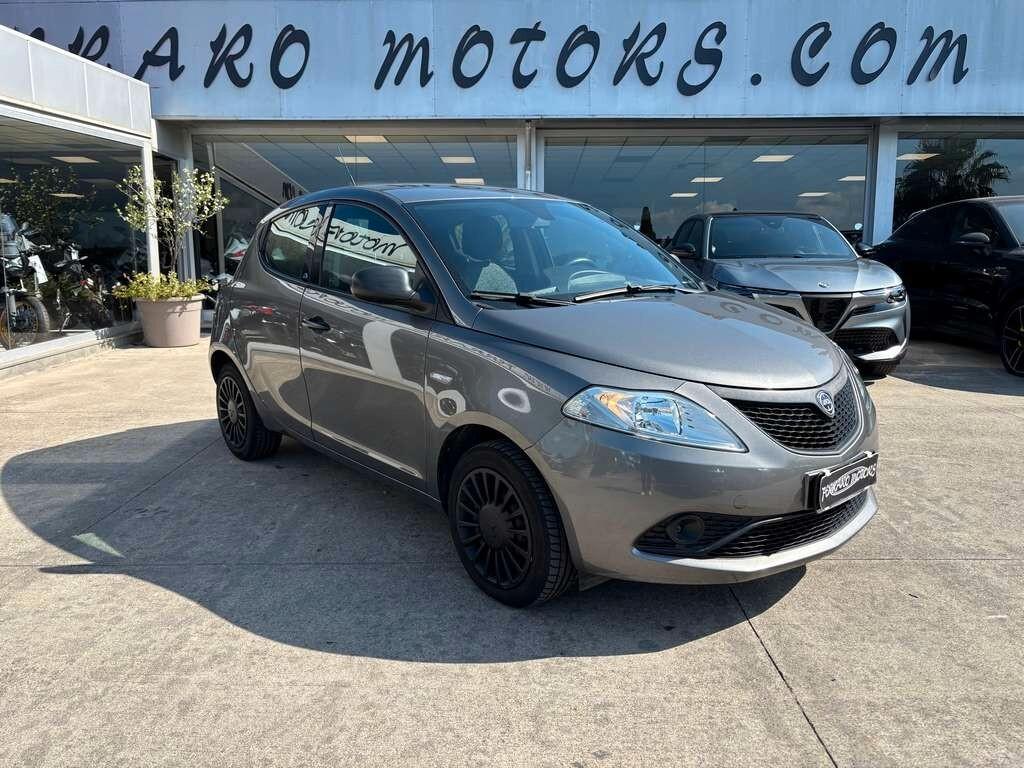 Lancia Ypsilon 1.2 69 CV 5 porte S&S 2019 / KM 44.000 Tua a solo 92 Euro al mese