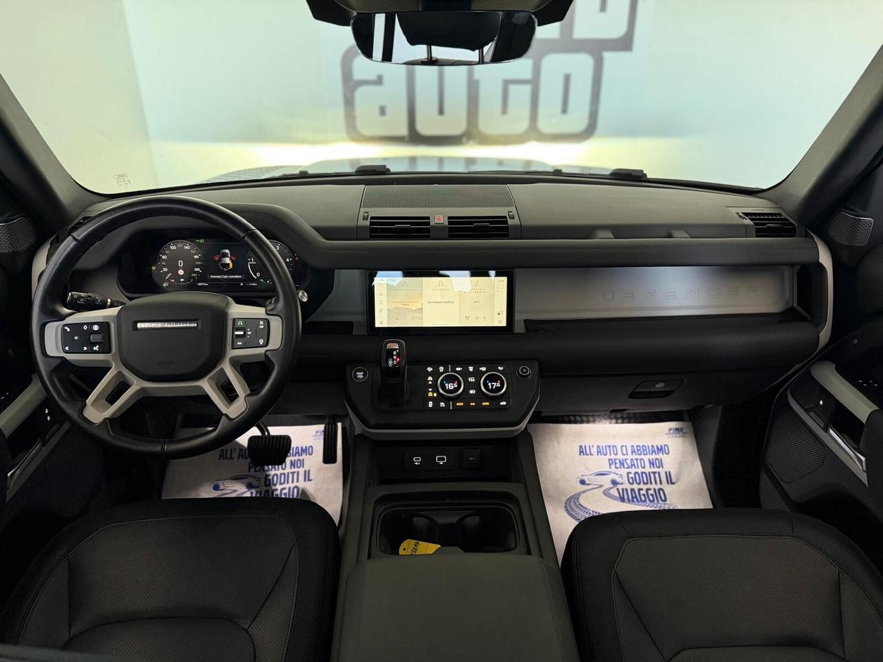 Land Rover Defender 110 3.0D I6 250 X-Dynamic SE