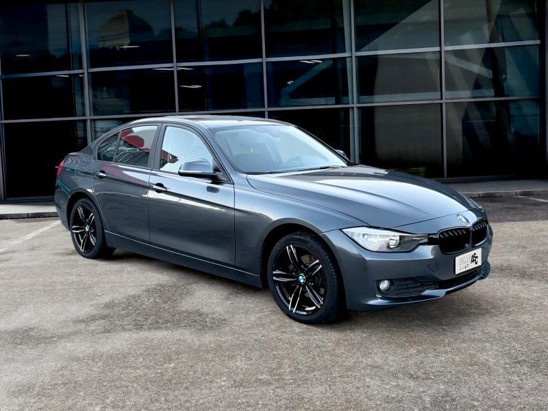 BMW Serie 3 Berlina 318d 2.0 DIESEL 143 CV Sport