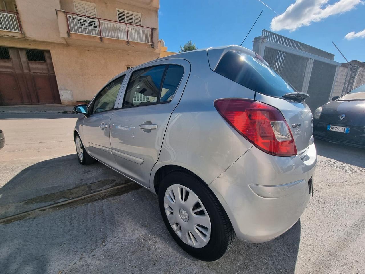 Opel Corsa 1.3 CDTI 90CV 5 porte Easytronic Enjoy
