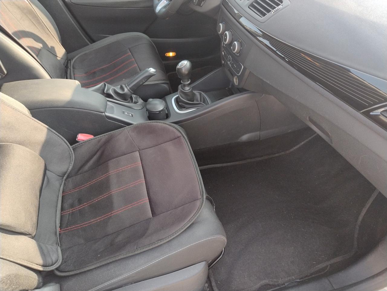 Renault Megane Mégane 1.5 dCi 110CV EDC SporTour GT Line