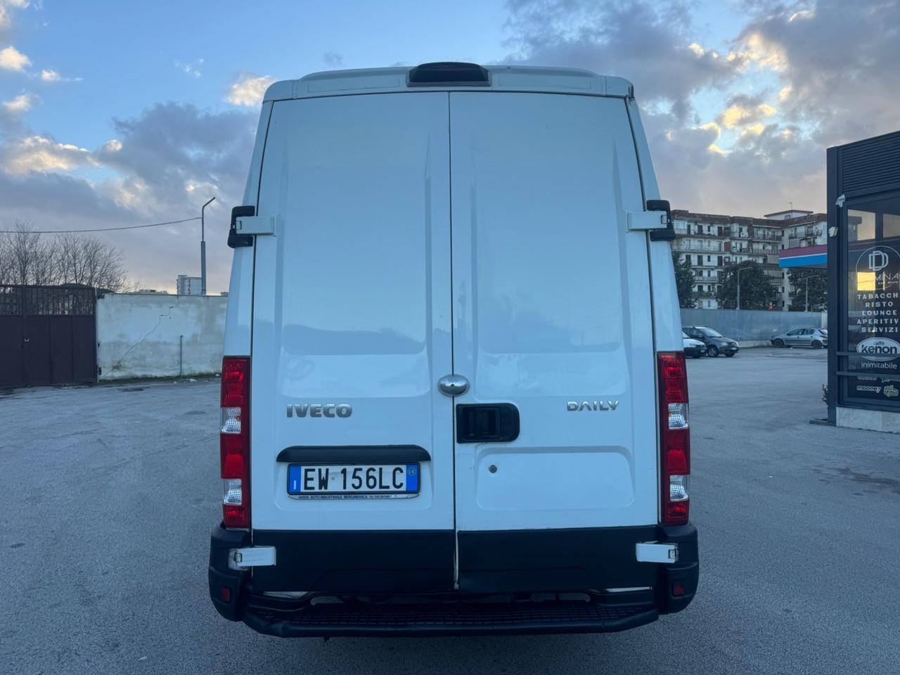 Iveco Daily 2.3 MJT 145 CV Tetto alto passo lungo