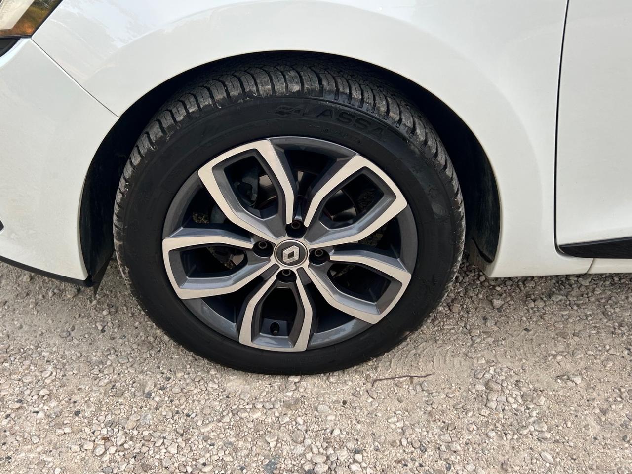Renault Clio dCi 8V 90CV Start&Stop 5 porte Energy neopatentati