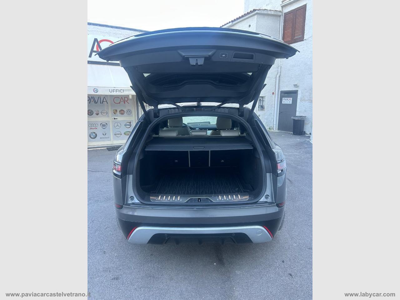 LAND ROVER RR Velar 2.0D 240 R-Dynamic HSE