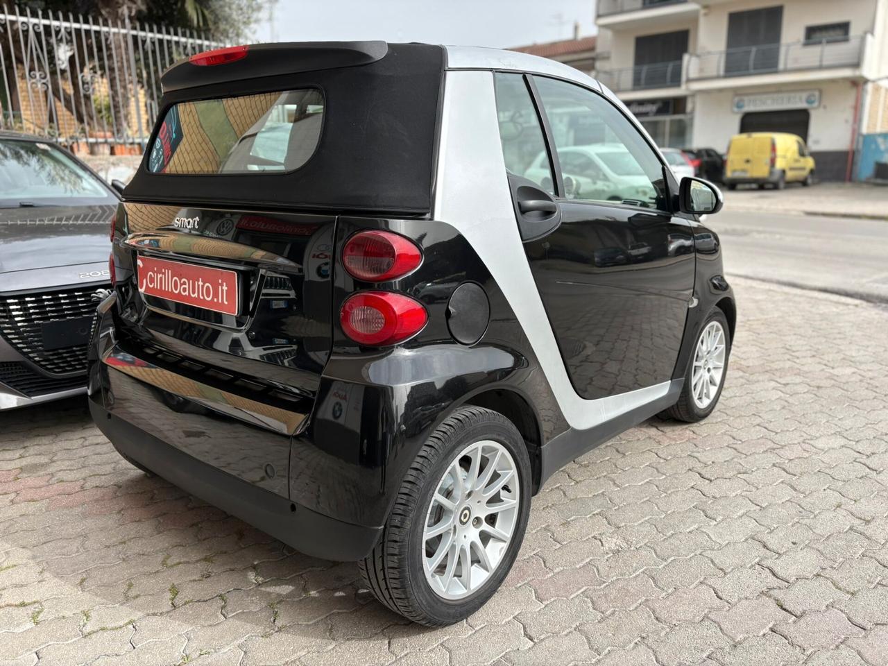 Smart ForTwo 1000 52 kW cabrio passion