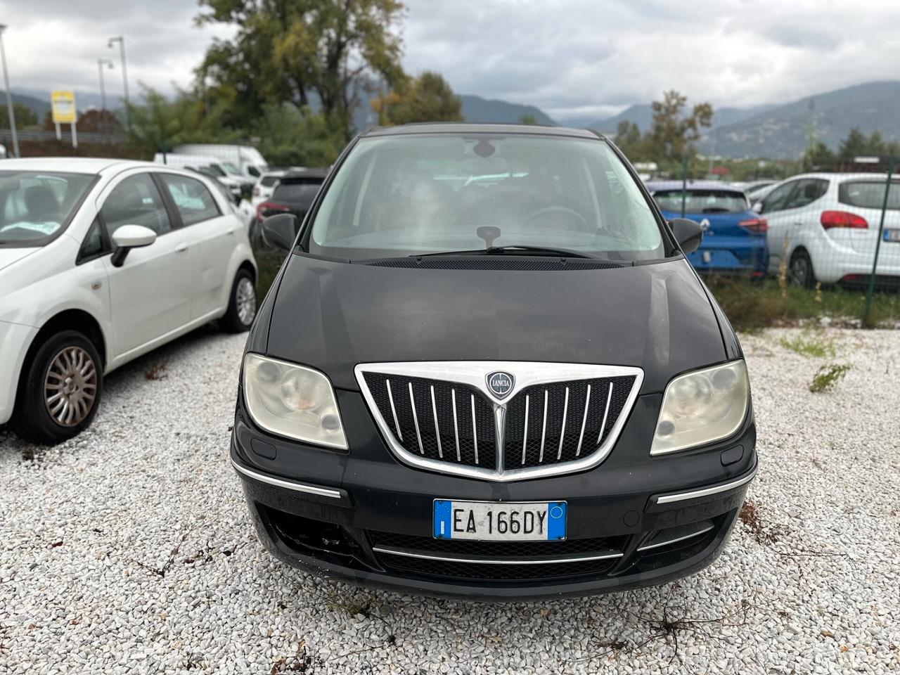 Lancia Phedra 2.0 MJT 136 CV Platino