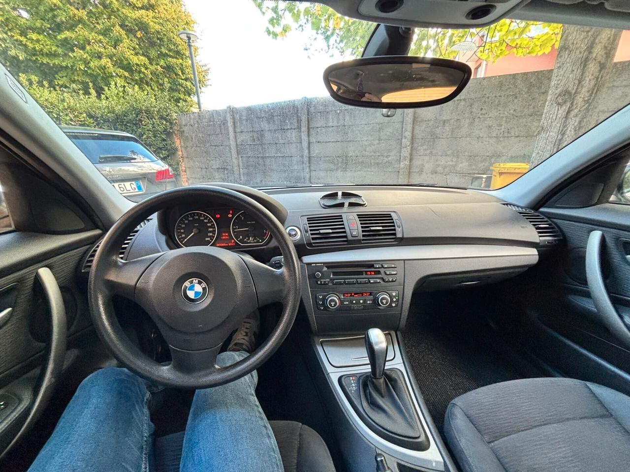 BMW serie 1 118D Futura 2000cc 143cv