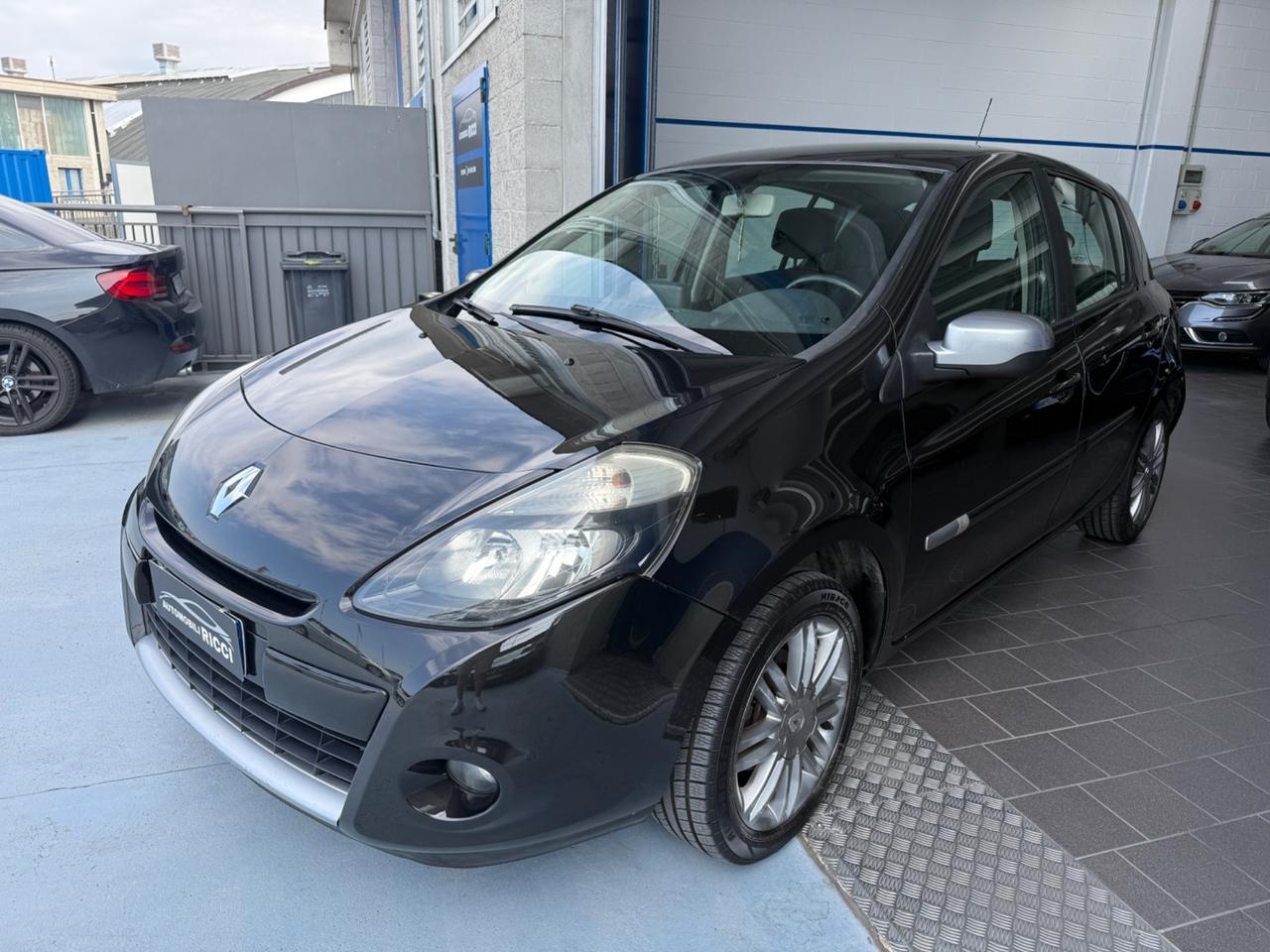 Renault Clio 1.5 dCi 75CV 5 porte Neopatentati