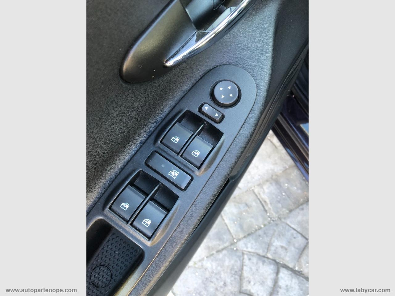 LANCIA Ypsilon 1.2 69 CV Platino