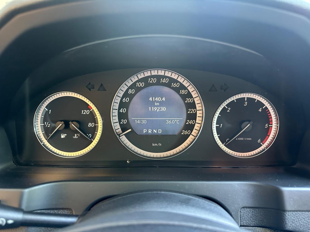 Mercedes-benz C 220 CDI BlueEFFICIENCY Elegance