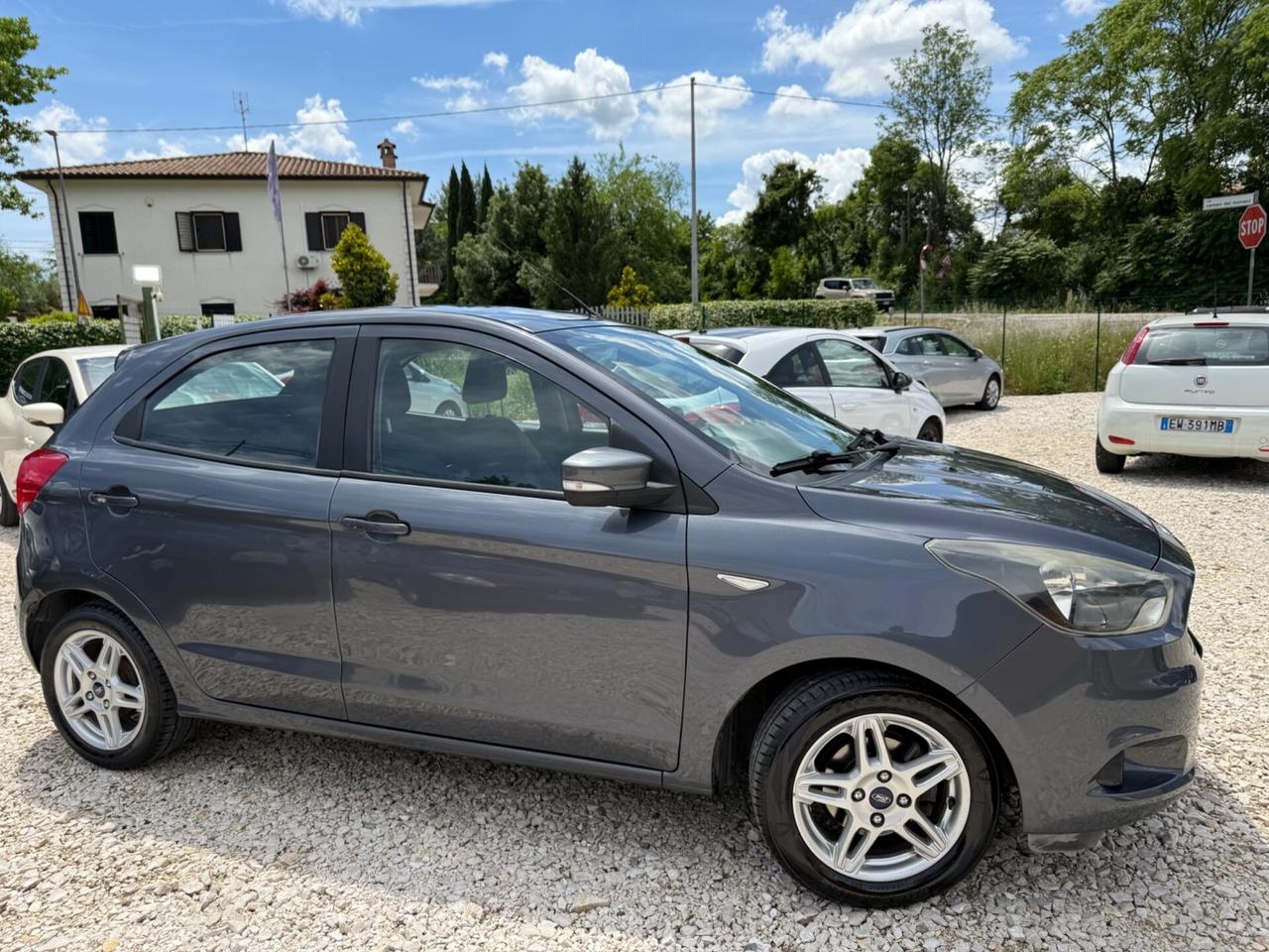 Ford Ka 1.2 GPL 5 porte neopatentati km certificat
