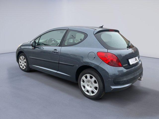 PEUGEOT 207 1.6 HDi 90CV 3p. ADATTA A NEOPATENTATI