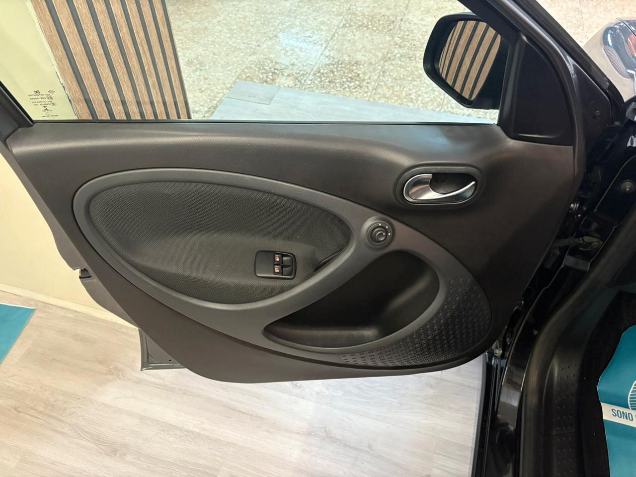 Smart ForFour 1000cc 71cv Allestimento Passion