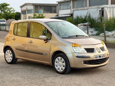 Renault Modus 1.5 dCi 70CV Dynamique