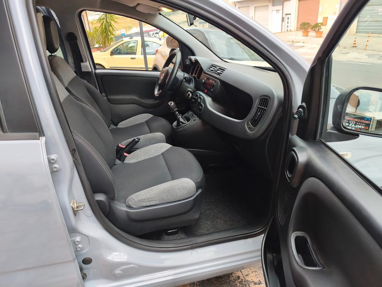 Fiat Panda 1.0 benzina 70CV 5 posti