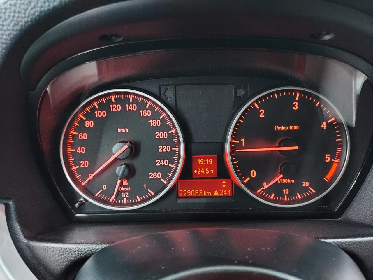 BMW 316D E90 2011 116CV CAT