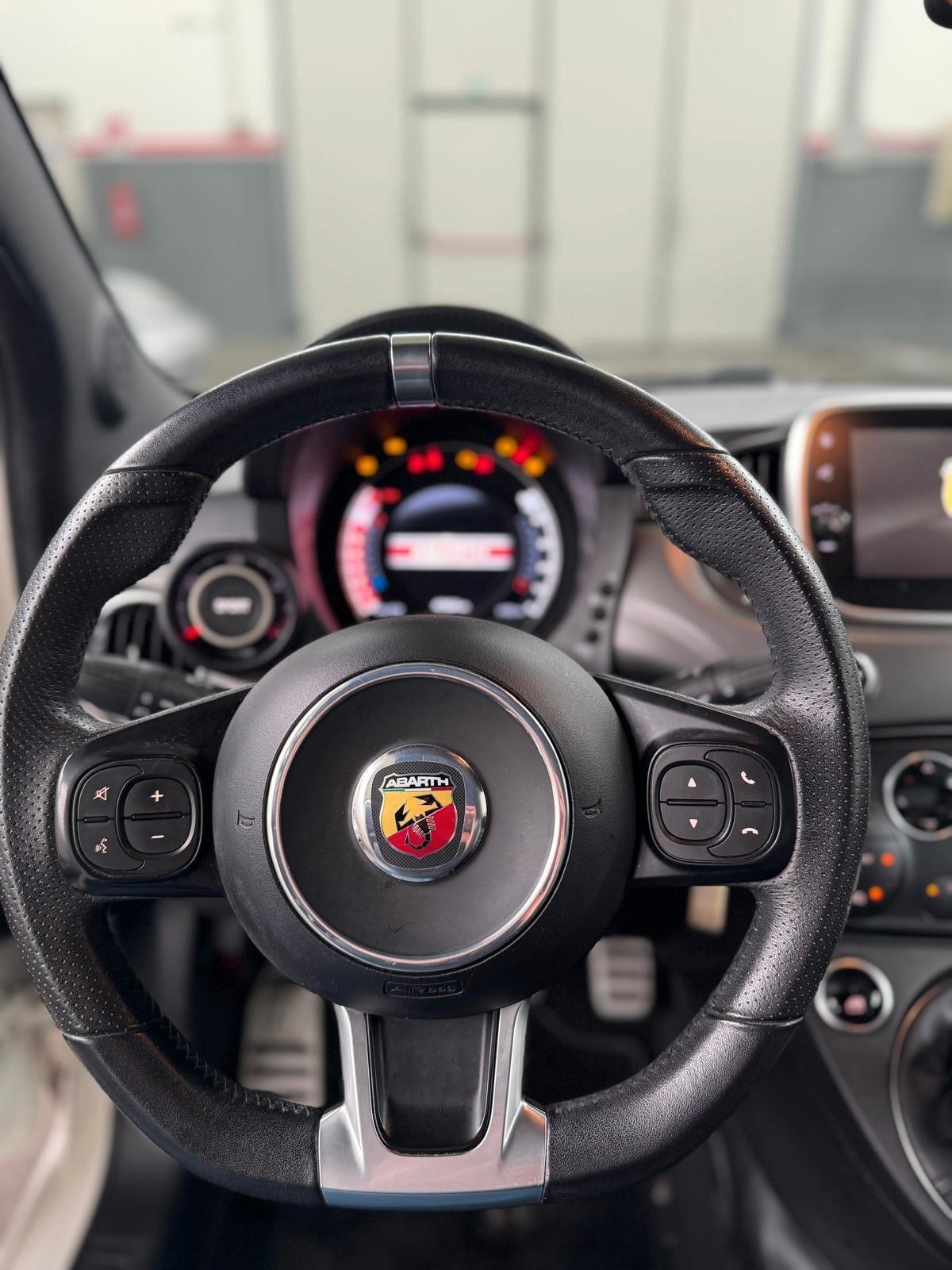 Abarth 595 1.4 Turbo T-Jet 165 CV Turismo