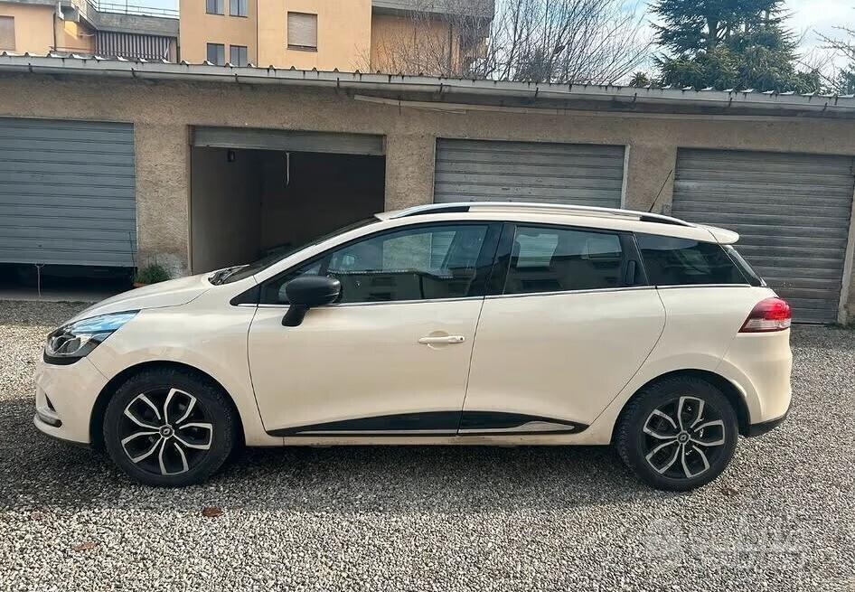 RENAULT Clio SW 1.5 dCi-UNICO PROPR-6B-REVISIONI