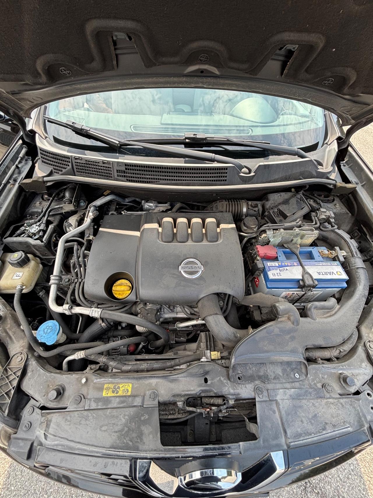 Nissan Qashqai 2.0 dCi DPF Tekna 4x4 GARANZIA